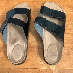 Time and Tru Women's Slide Sandals